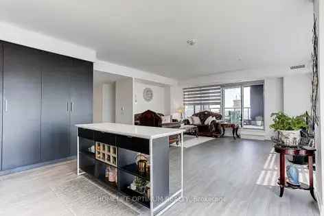 3 rooms apartment of 167 m² in Toronto