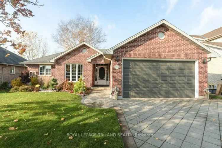 Belmont Bungalow 3 Bed 3 Bath Updated Home