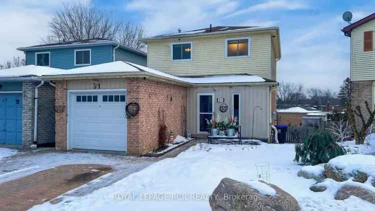 House For Sale in 31, Rak Court, Bradford West Gwillimbury, Ontario