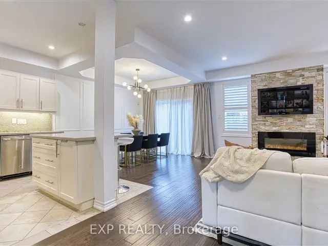 Charming Stoney Creek Townhome - Modern Open Concept Living