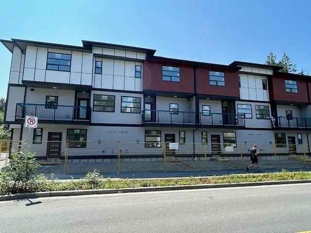 A $789,900.00 Townhouse with 4 bedrooms in Mission BC, Mission