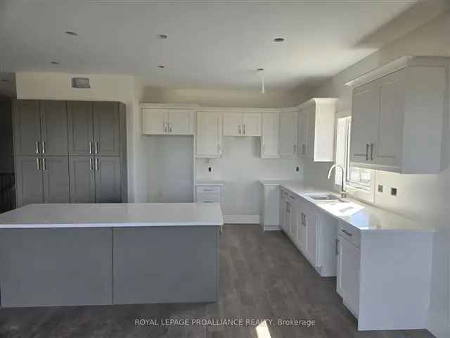 3 1 Bed 3 Bath Bungalow In Frankford With In Law Suite Potential