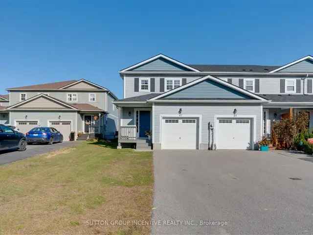 Townhouse For Sale in Bracebridge, Ontario