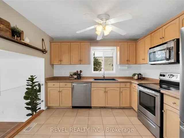 House For Sale in Cole Harbour, null