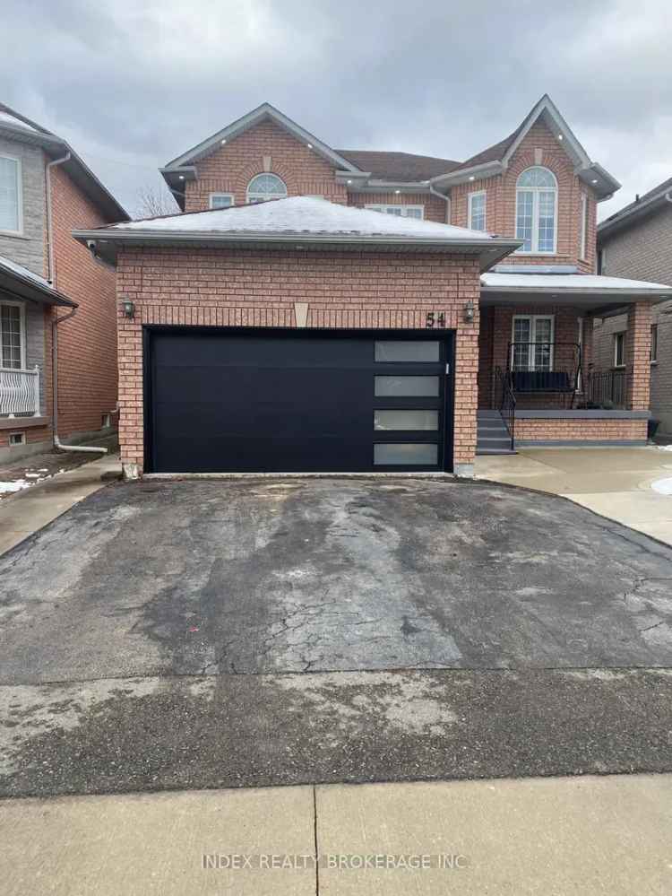 House For Sale in Vaughan, Ontario