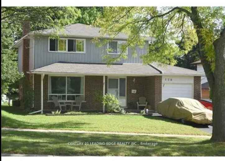 House For Sale in Acton, Ontario