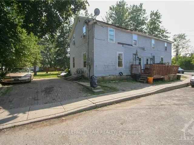 3-Unit Apartment Building with 2-Car Garage - Chesterville