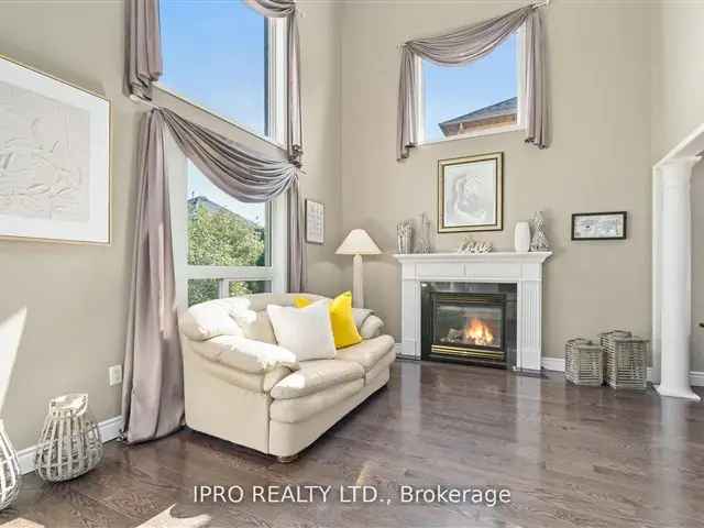 House For Sale in Georgetown, Ontario