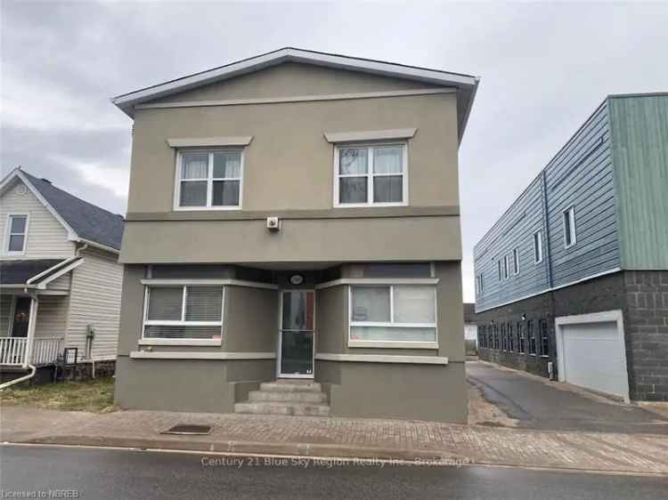 Investment Buy Property with Multiple Units and Garage Parking