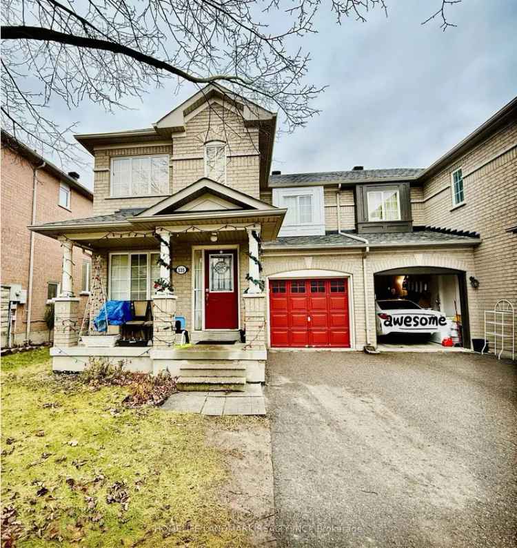 3 Bedroom Semi-Detached Home in Newmarket's Woodland Hills