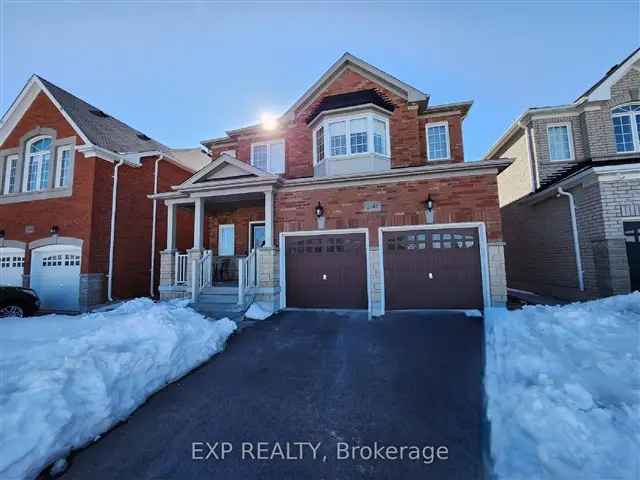 Beautiful 4 Bedroom Home in North Oshawa Near Park and Schools