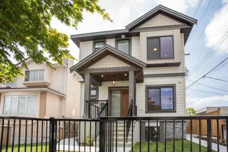 Killarney 3 Bed 2.5 Bath 1 2 Duplex with Legal Suite