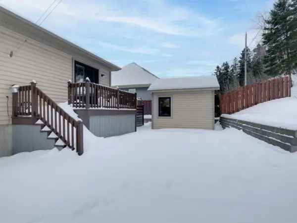 Bungalow-Semi-detached for sale (Bas-Saint-Laurent) #RB785