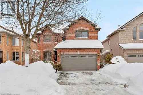 House For Sale In West Oak Trails, Oakville, Ontario