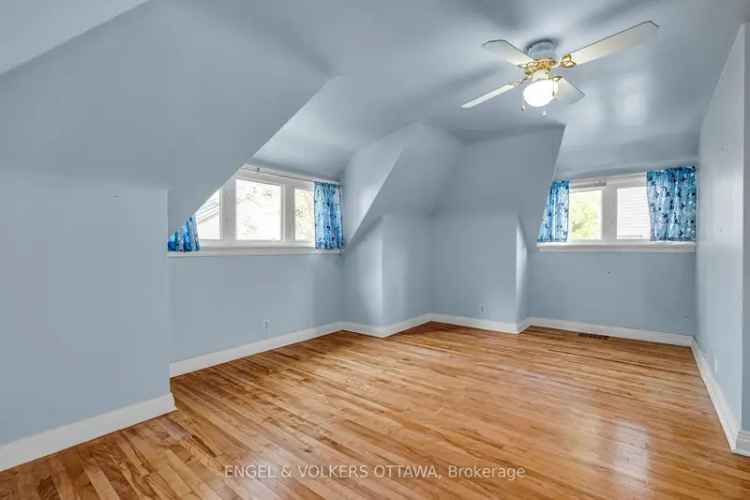 House For Sale in Town of Essex, Ontario