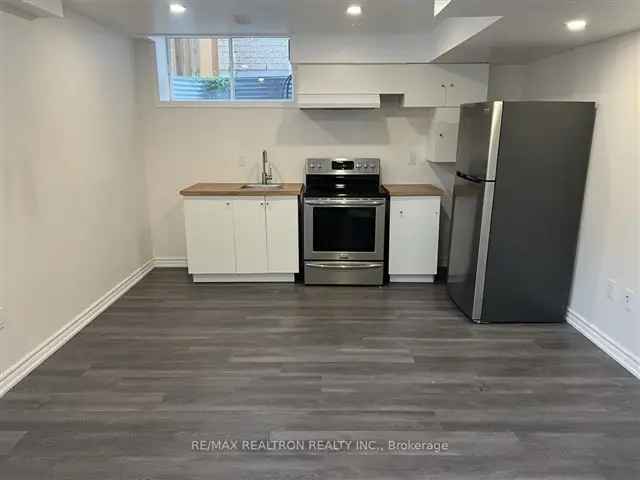 Spacious 3 Bedroom Basement Apartment in Courtice