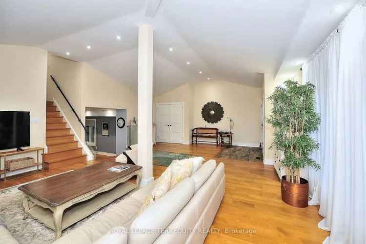 Bayview Glen Home: Large Kitchen Island Hardwood Floors