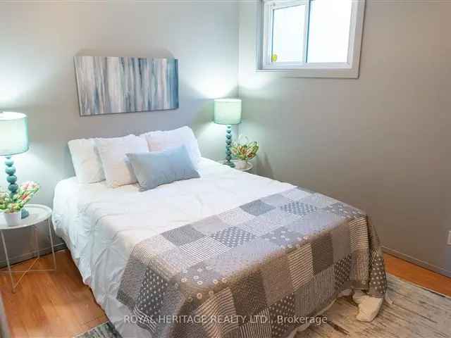 House For Sale in Quinte West, Ontario