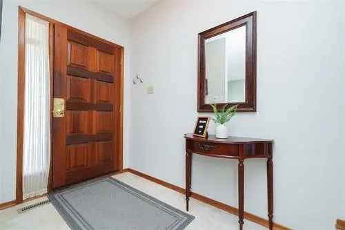 House For Sale In Mandalay West, Winnipeg, Manitoba