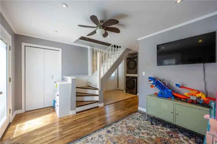 Port Dover 2-Bedroom Home - Updated Systems and Private Backyard