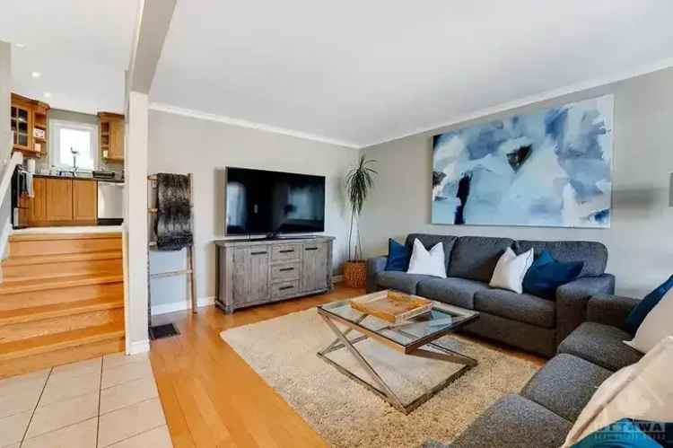 1157 Maple Avenue - -  in Ottawa