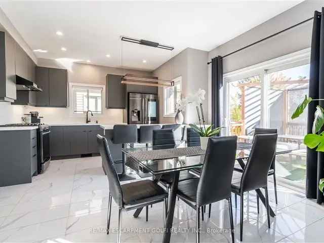 House For Sale in St. Catharines, Ontario