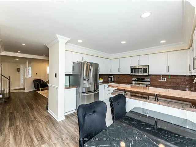 Beautiful 3 1 Br Home in Prime Bradford Area