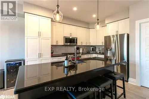 4-Bedroom Collingwood Home with $50K in Upgrades