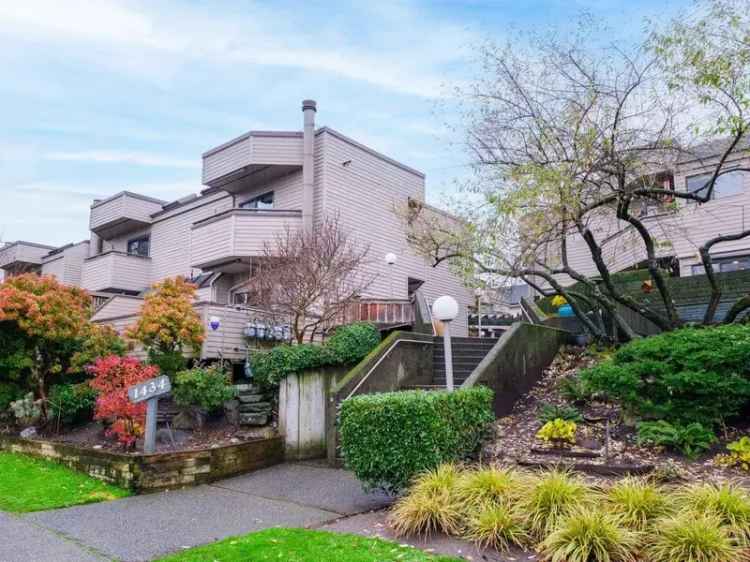 A $1,349,000.00 Townhouse with 3 bedrooms in Central Lonsdale, North Vancouver