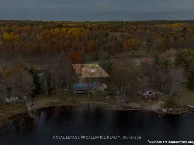 Stunning Kennebec Lake Waterfront Bungalow 3-Bedroom Deeded Access