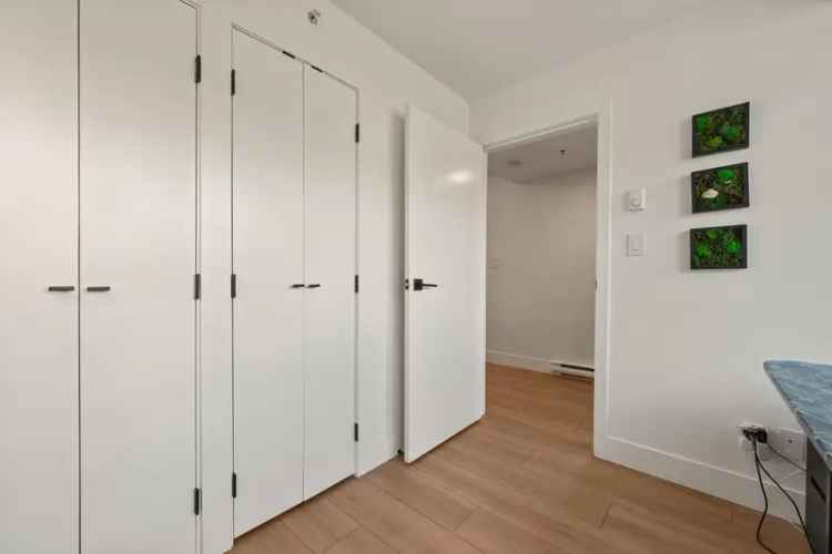 Downtown Vancouver Townhouse for Sale - Elan by Cressey