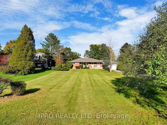 Custom Bungalow on 1.09 Acres Near Brampton