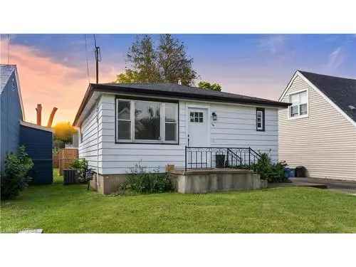 House For Sale In Eagle Place, Brantford, Ontario