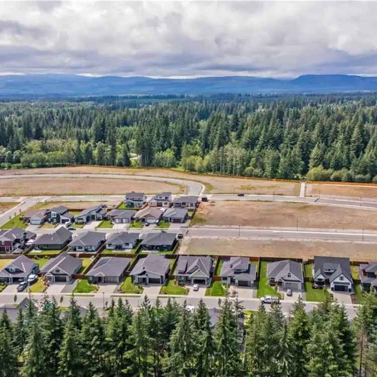 Jubilee Heights Lot for Sale 0.17 Acre Quiet Lot Secondary Suite Permitted
