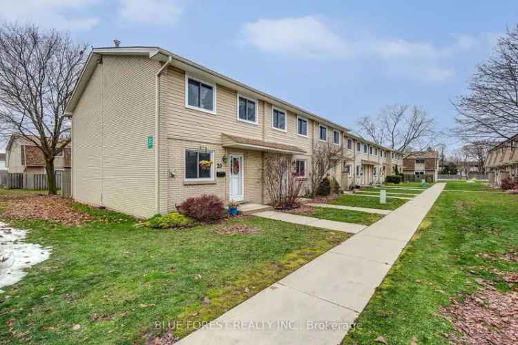 Condo For Sale in Brampton, Ontario