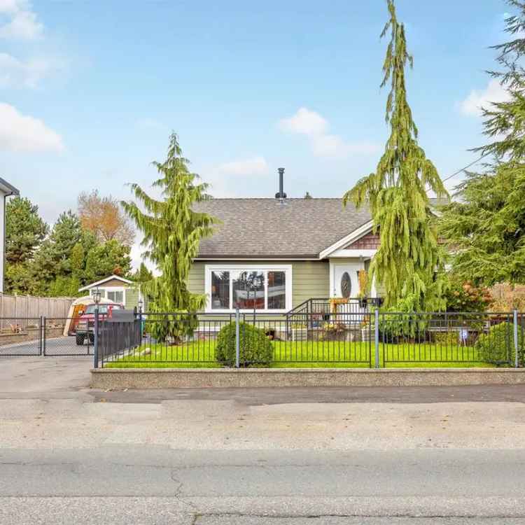 House for Sale: Well-Kept Home with Large Workshop and Detached Garage