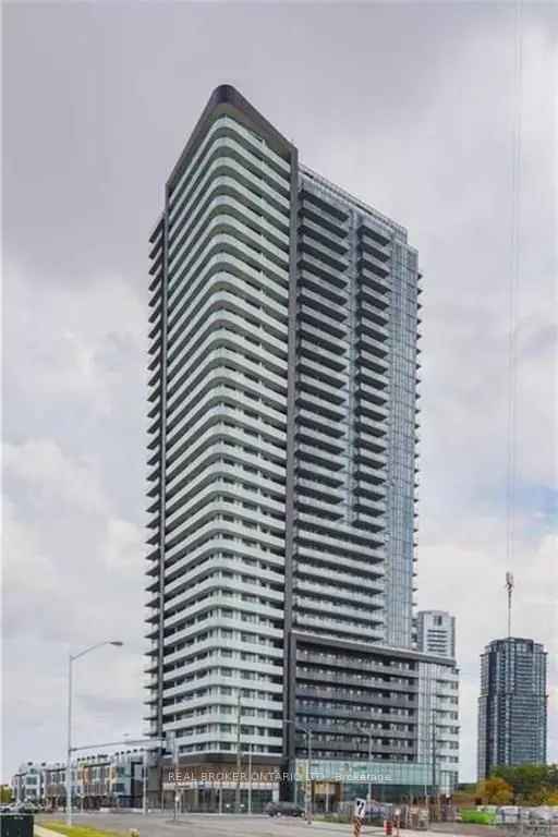 Modern Luxurious Condo In Vaughan Steps To Subway