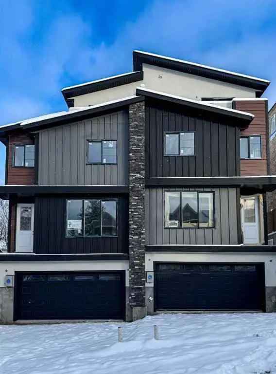 Duplex For Rent in Calgary, Alberta