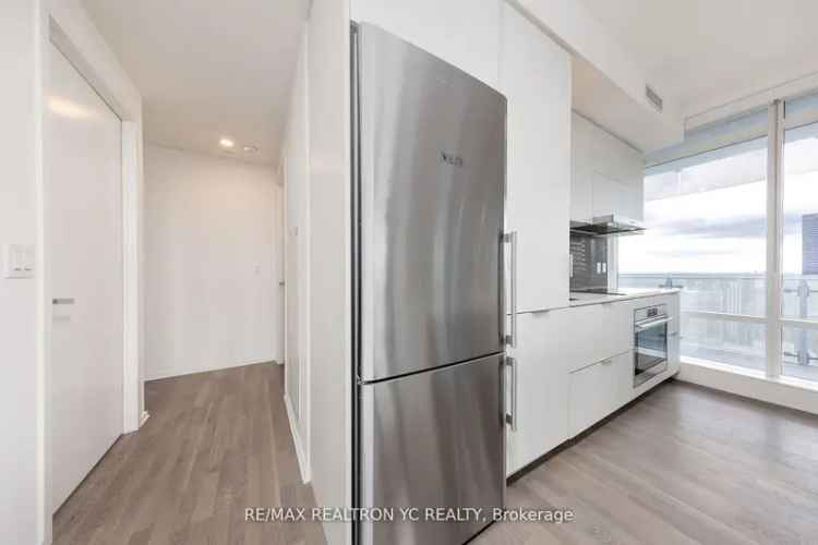 House For Sale in 1, Bloor Street East, Toronto, Ontario