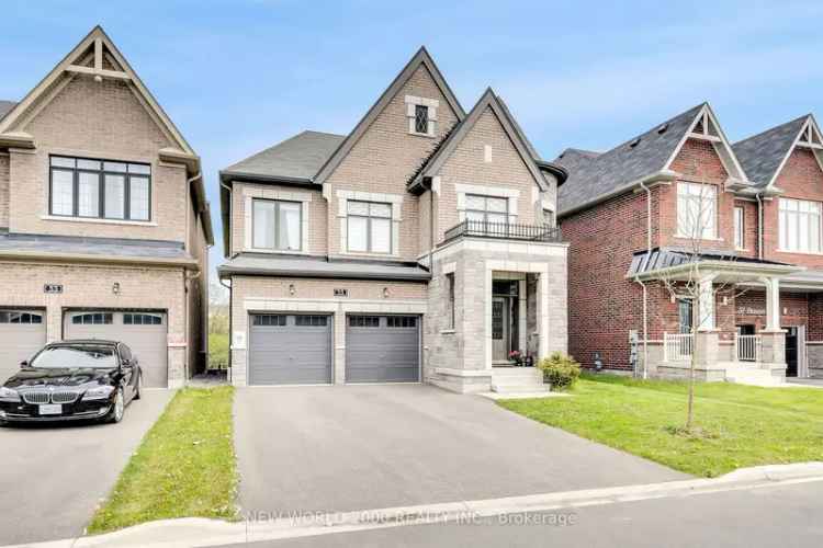 House For Sale in Whitby, Ontario