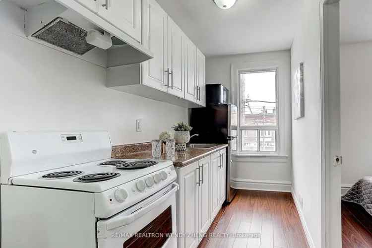 Prime Roncesvalles 5 3 Bedroom Property Move in Ready