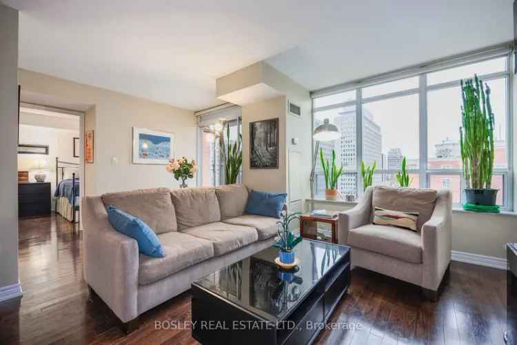 Bright 2-Bedroom Corner Suite at The Carlyle Yonge St Clair