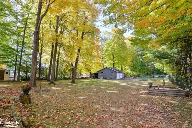 House For Sale in Gravenhurst, Ontario