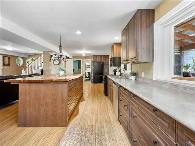 House For Sale in Erin, Ontario