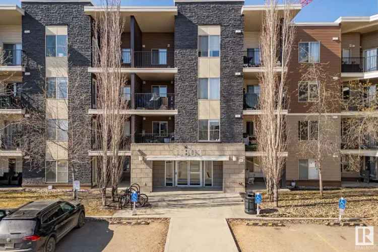 2 Bed 2 Bath Condo Heritage Valley Station Modern Kitchen Private Patio
