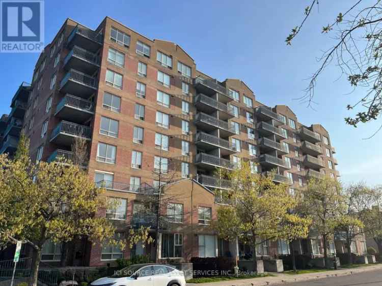 1 Bedroom Condo near Tunneys Pasture LRT - South Facing