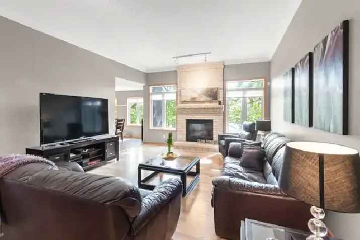 Extensively Updated 2218 sqft 5bdr Bungalow situated on 11acres!