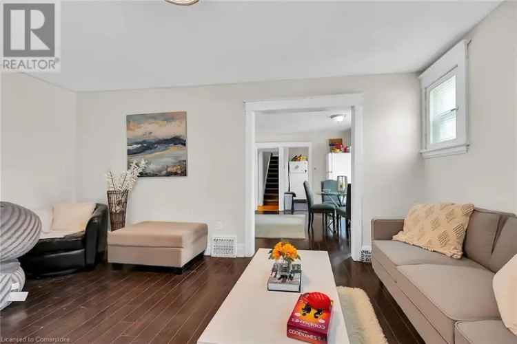 7 Bedroom Home Near McMaster University