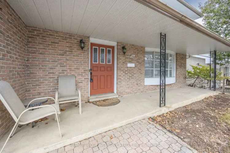 4 Bedroom East End Home Near Beach Large Lot New Furnace