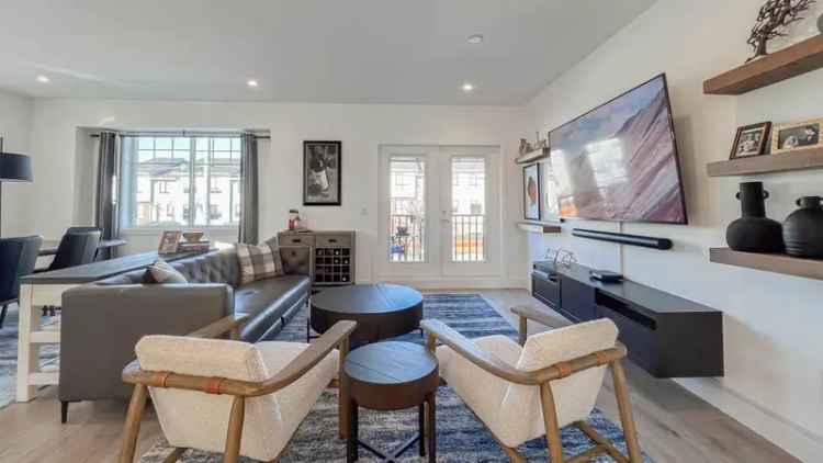 Luxury 4 Bed 4 Bath Townhome Like New 2318 sq ft